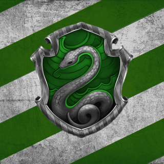 Slytherin crest wallpaper