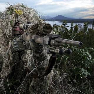 HD wallpaper sniper
