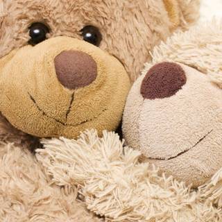 Cute teddy bears wallpaper for mobile