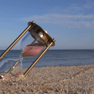 Sand timer wallpaper