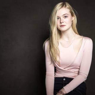 Elle fanning wallpaper HD