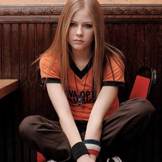 Avril wallpaper