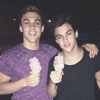 Grayson Dolan wallpaper