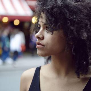 Zazie Beetz wallpaper