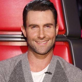 Adam Levine 2018 wallpaper