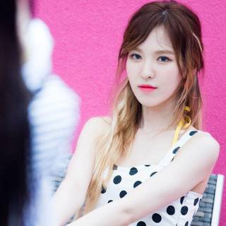 Wendy Red Velvet wallpaper