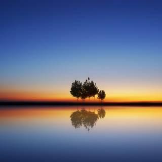 Water reflection wallpaper