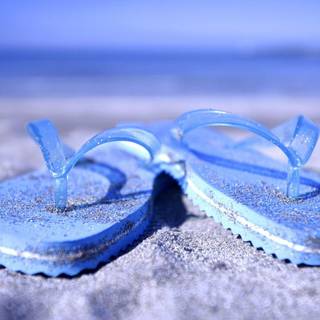 Flip flops wallpaper