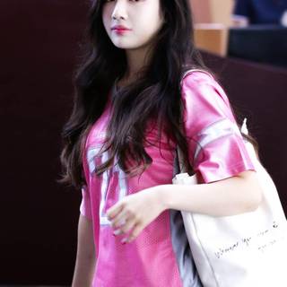 Joy Red Velvet wallpaper