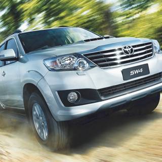 Toyota SW4 wallpaper