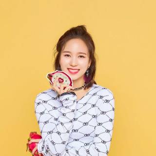 Mina wallpaper