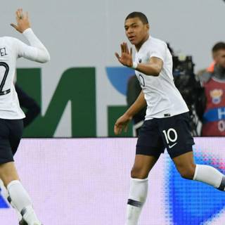 Kylian Mbappé France wallpaper