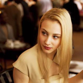 Sarah Gadon wallpaper