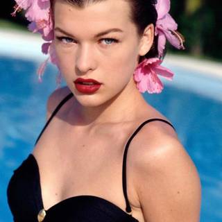 Milla Jovovich 2018 wallpaper
