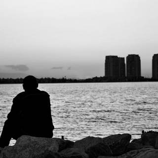 Feeling lonely HD wallpaper