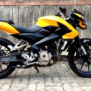 Pulsar 200 wallpaper