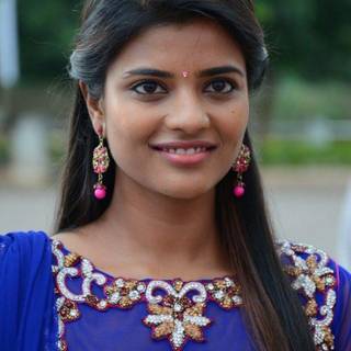 Tamil actress HD wallpaper