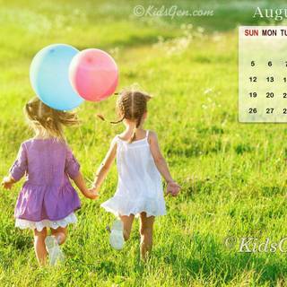 August 2018 calendar wallpaper
