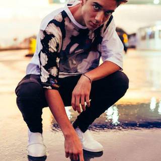 Daniel Seavey wallpaper