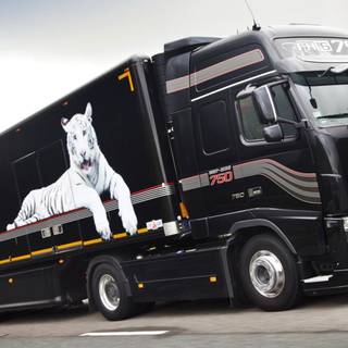 WALLPAPERS OF trucks o