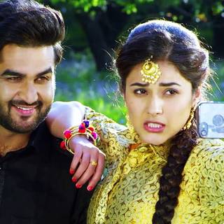 Cute couple HD wallpaper