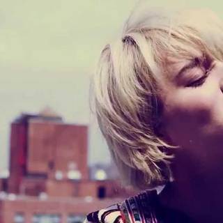 Mackenzie Davis wallpaper