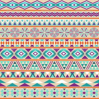 Tribal pattern wallpaper
