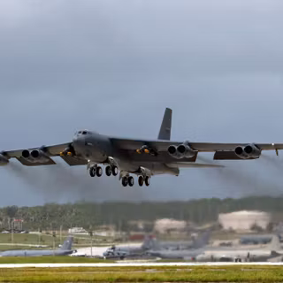B52 wallpaper
