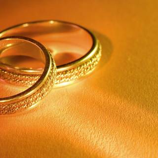 Couple rings wallpaper
