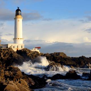 Lighthouse HD wallpaper