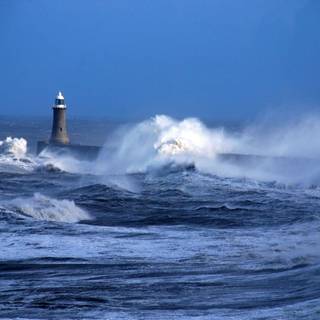 Lighthouse HD wallpaper