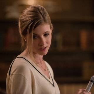 Elizabeth Blackmore wallpaper