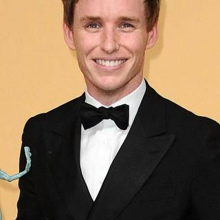 Eddie Redmayne wallpaper