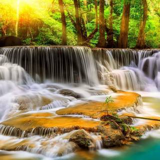 Free waterfall wallpaper for desktop