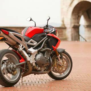 Benelli TNT 600i wallpaper