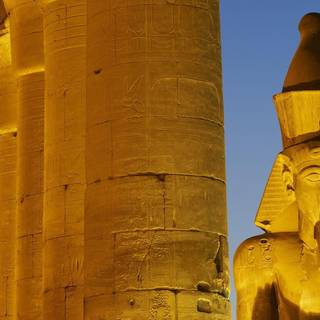 Luxor wallpaper
