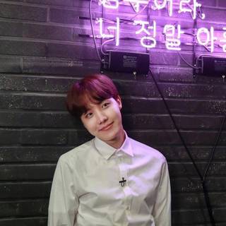 Jung Ho-seok wallpaper