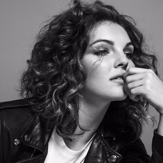 Camren Bicondova wallpaper