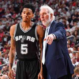 Dejounte Murray wallpaper