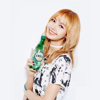 Lisa Black Pink wallpaper