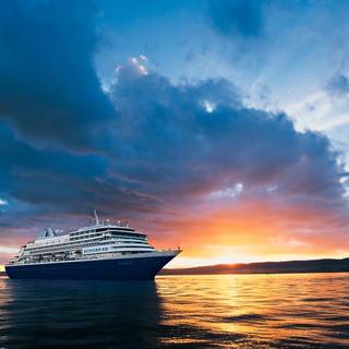 Sunset sailing wallpaper