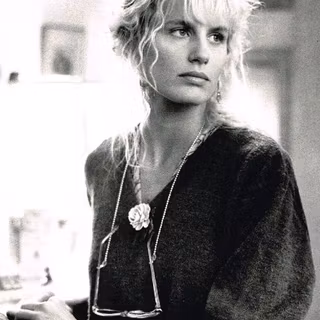 Daryl Hannah wallpaper