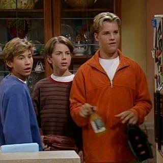 Zachery Ty Bryan wallpaper