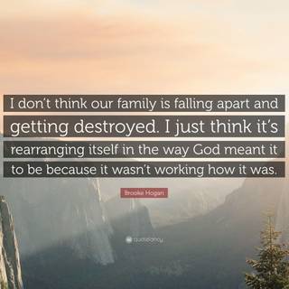 The Hogan Family wallpaper