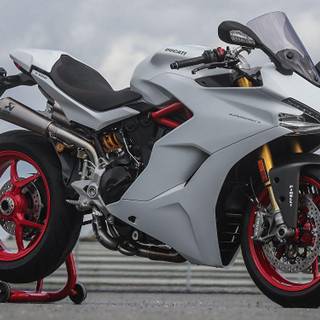 Ducati SuperSport wallpaper