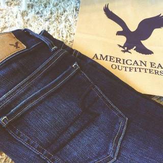 American Eagle Outfitters wallpaper