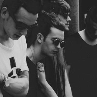 Matthew Healy wallpaper