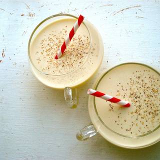 Christmas eggnog wallpaper