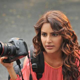 Priya Anand wallpaper