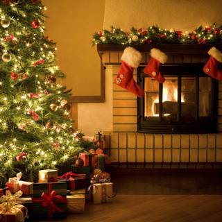 Christmas tinsel wallpaper